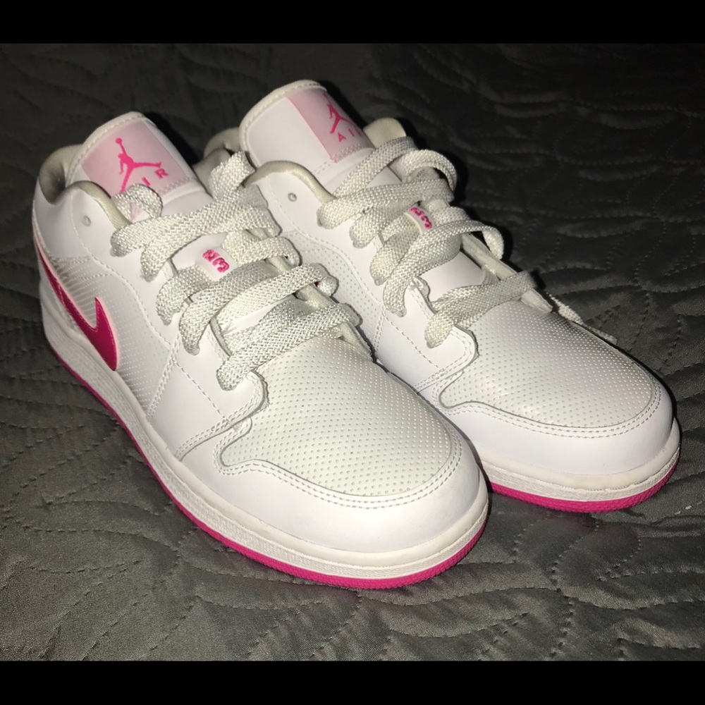 Nike Low Top Air Jordan Girls Youth 7Y